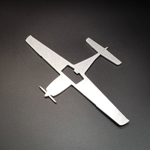 Cirrus SR22 / SR22T Bottle Opener - PLANEFORM